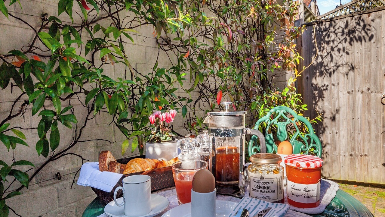 Photo of Others in Hurstpierpoint