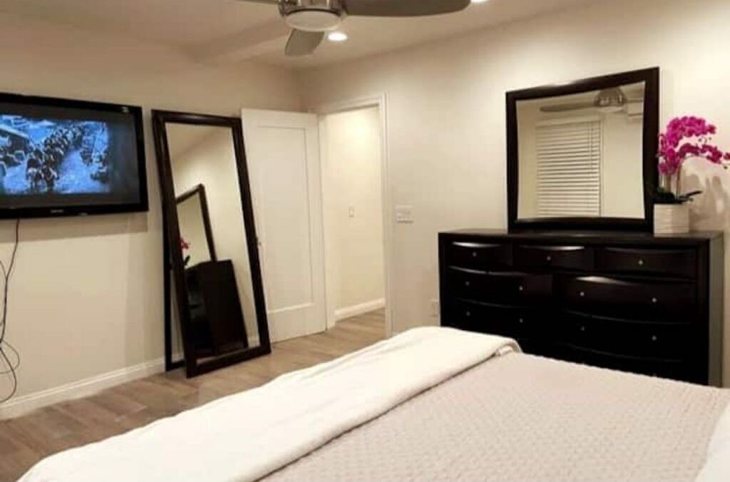 Photo of Bedroom in Pasadena