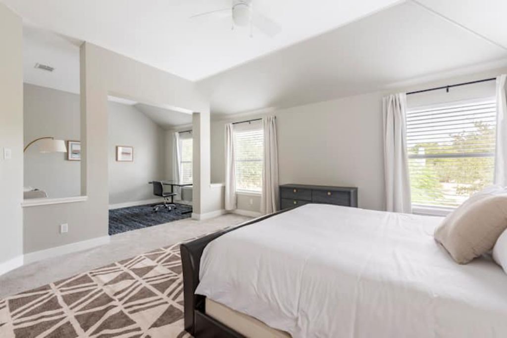 Photo of Bedroom in Deer Park At Maple Run