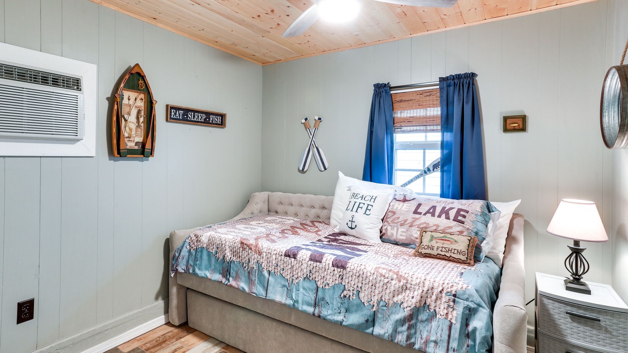 Photo of Bedroom in Kingston