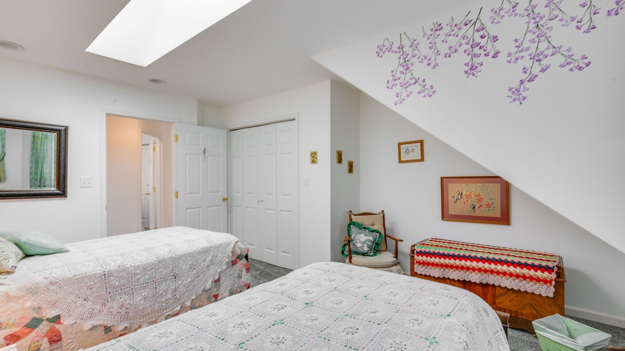 Photo of Bedroom in Shook