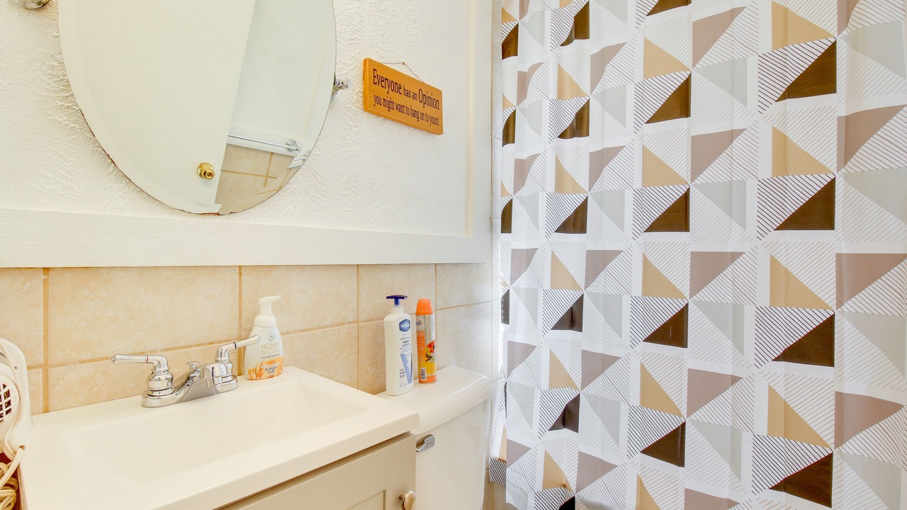 Photo of Bathroom in Lincoln Heights