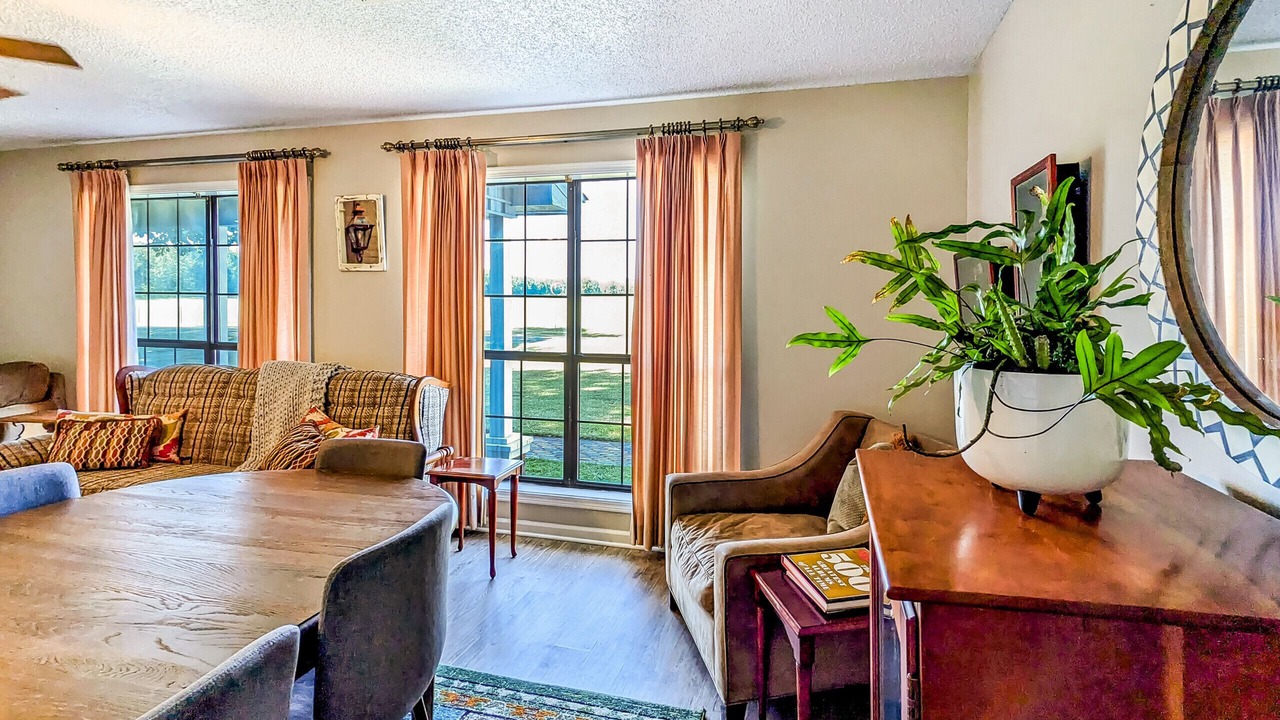 Photo of Livingroom in Pangburn