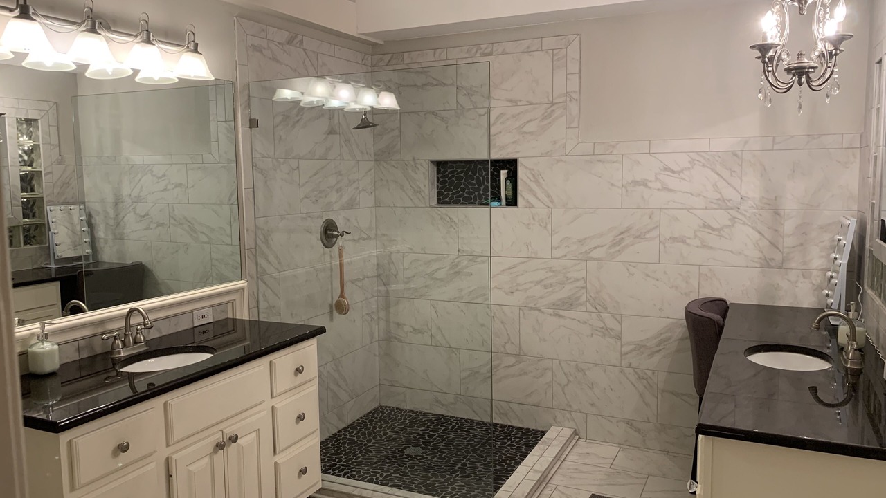 Photo of Bathroom in Mountainview