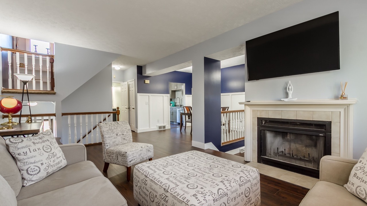 Photo of Livingroom in Corn Hill