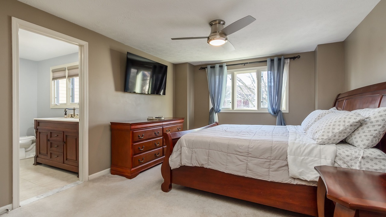 Photo of Bedroom in Corn Hill