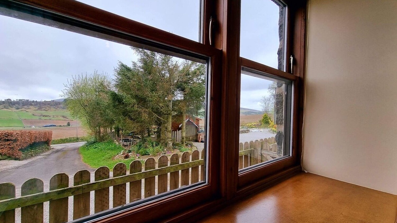 Photo of Others in Alford