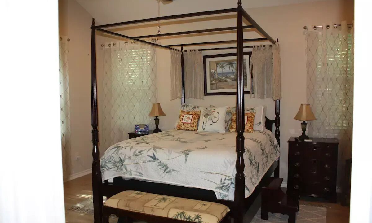 Photo of Bedroom in Bastrop