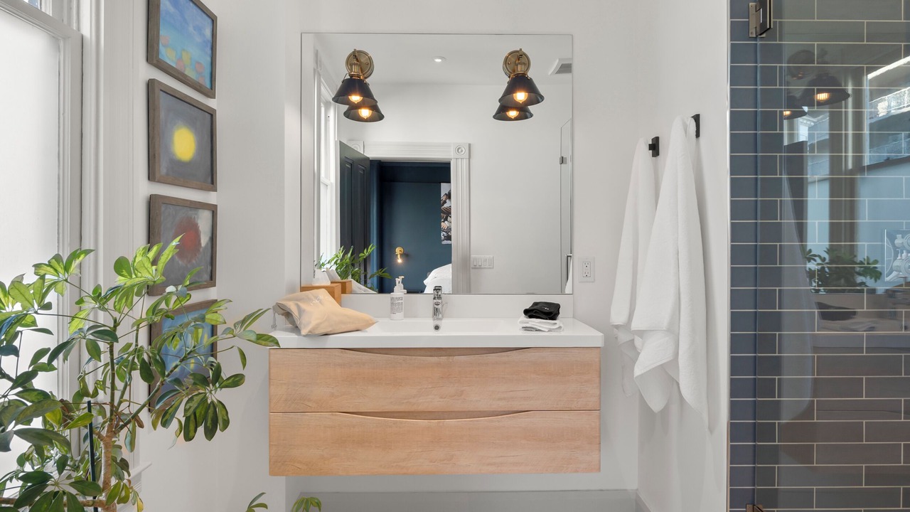 Photo of Bathroom in Pacific Heights