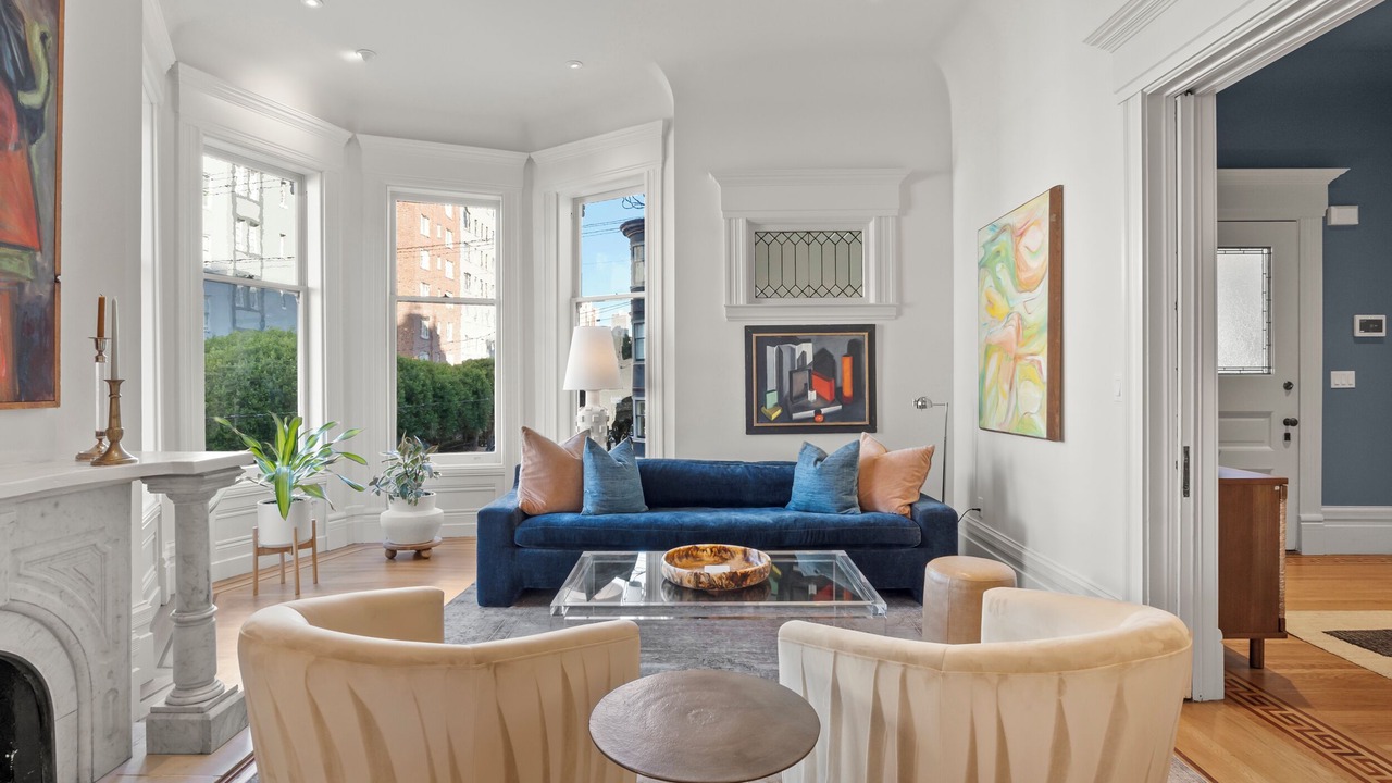 Photo of Livingroom in Pacific Heights