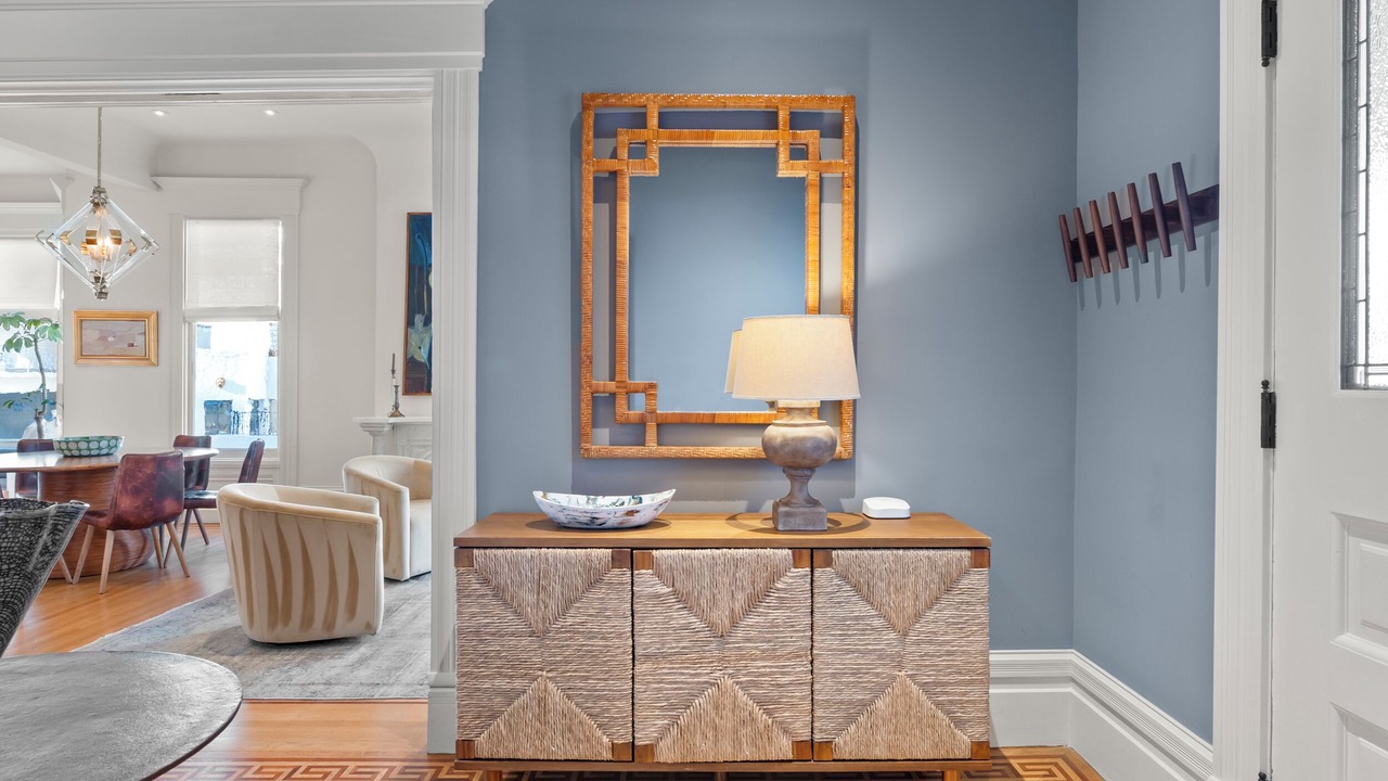 Photo of Others in Pacific Heights