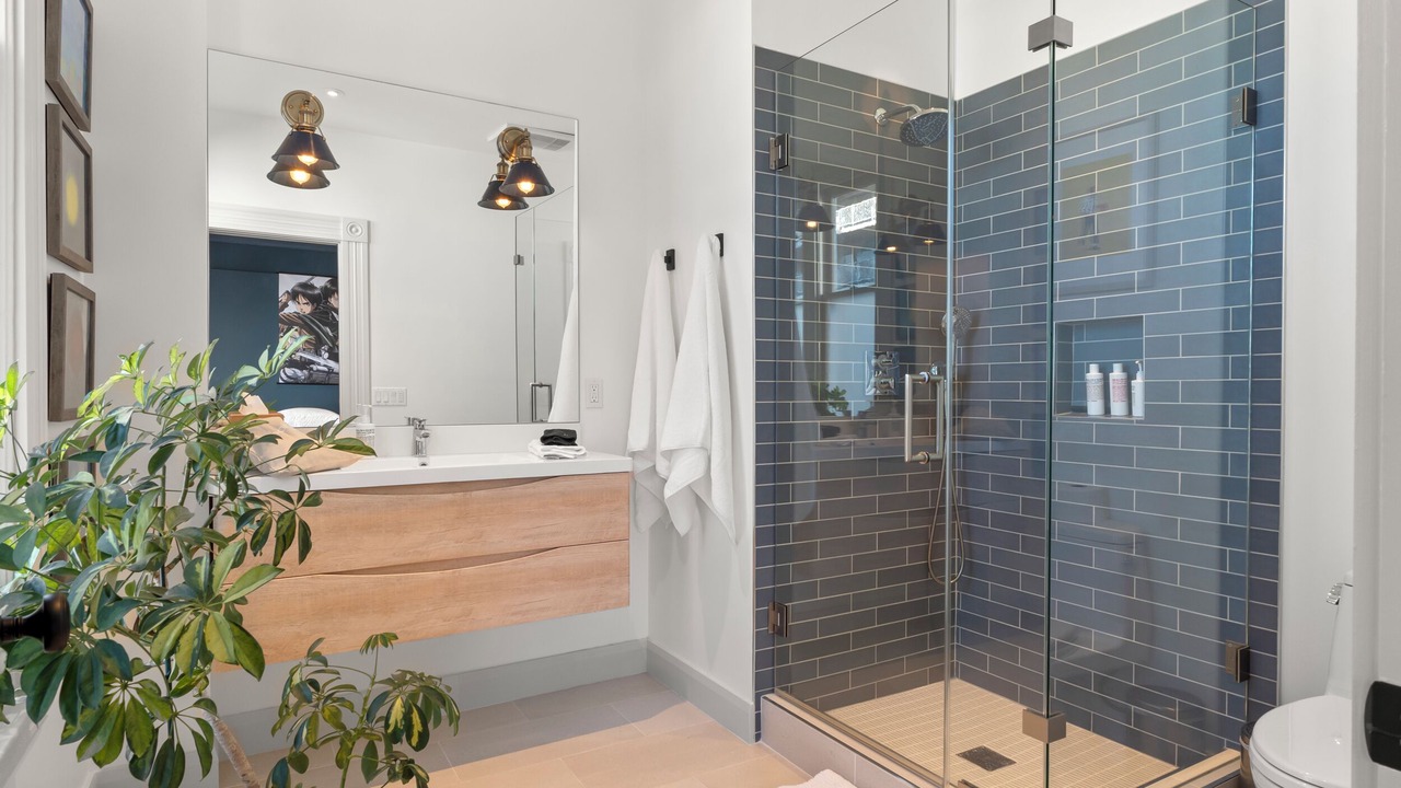 Photo of Bathroom in Pacific Heights