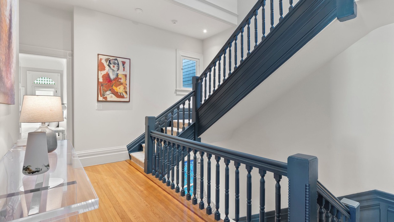 Photo of Others in Pacific Heights