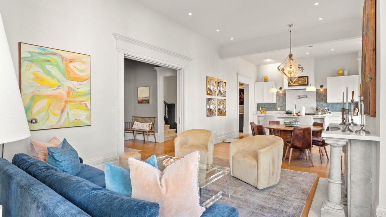 Photo of Livingroom in Pacific Heights