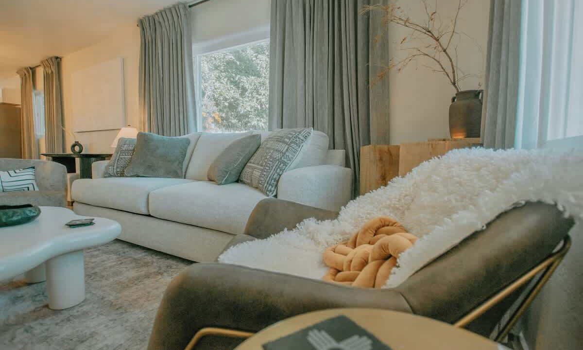 Photo of Livingroom in Albuquerque