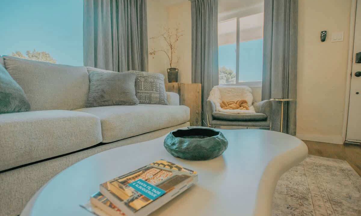 Photo of Livingroom in Albuquerque