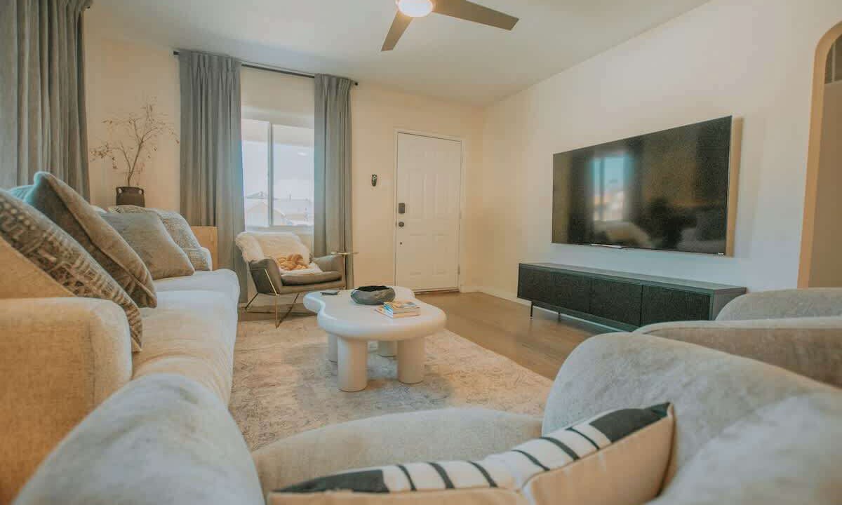 Photo of Livingroom in Albuquerque