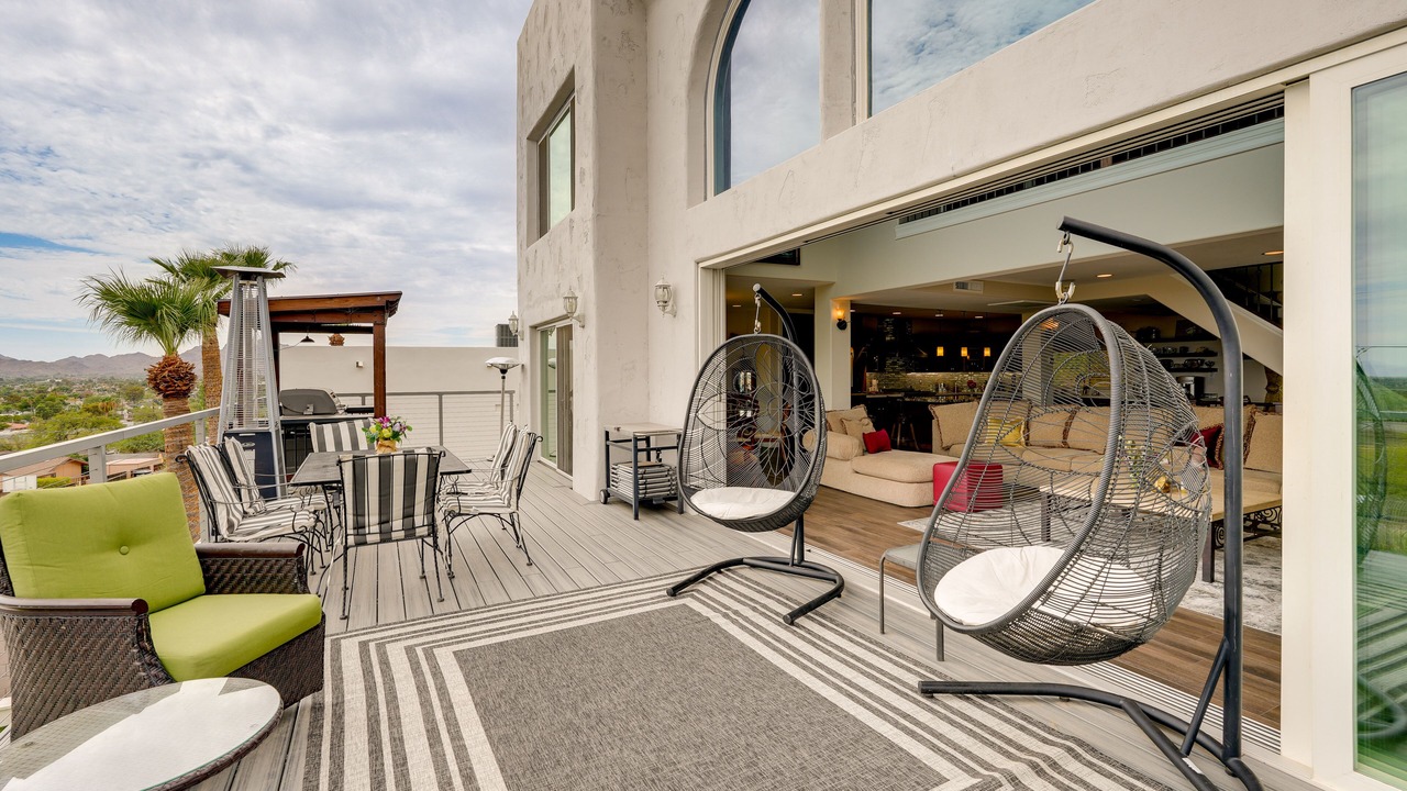 Photo of Outdoor in Paradise Valley Village