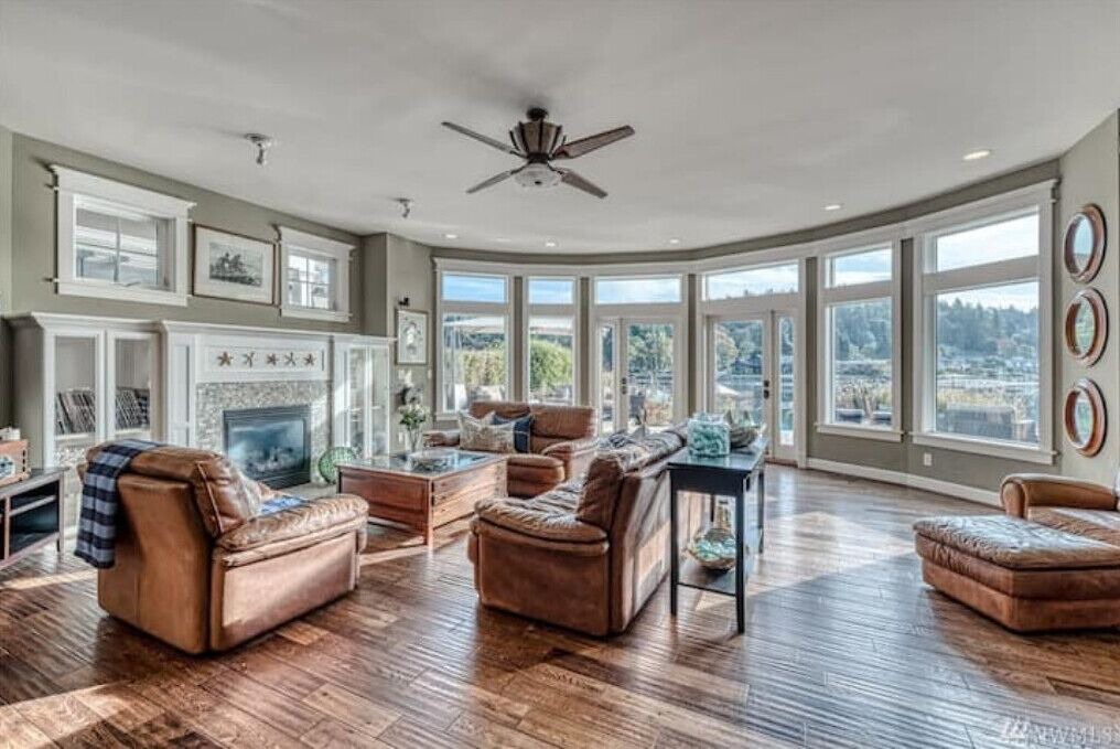 Photo of Livingroom in Gig Harbor