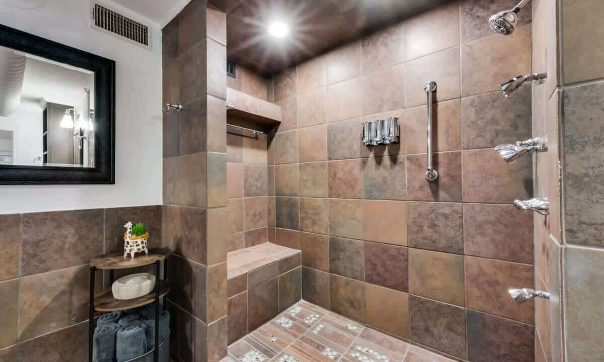Photo of Bathroom in Far North Dallas