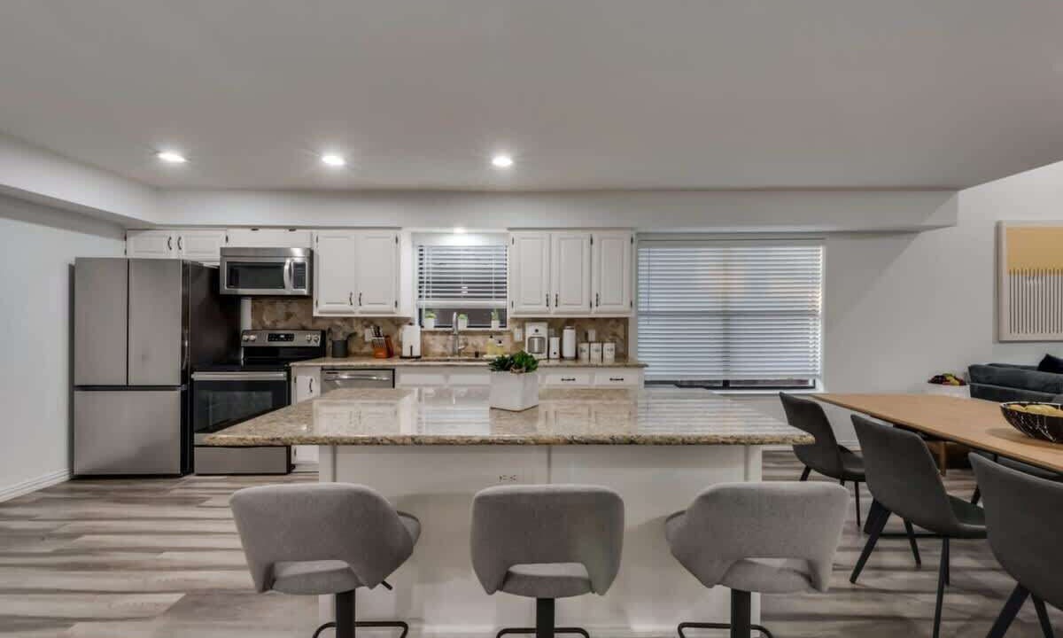Photo of Kitchen in Far North Dallas