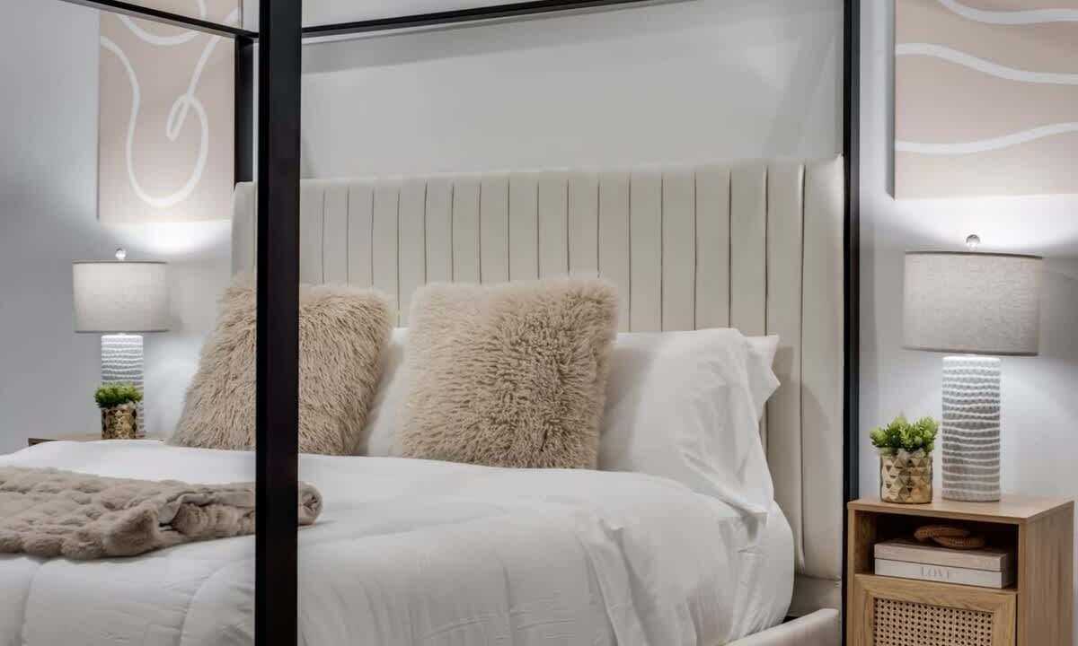 Photo of Bedroom in Far North Dallas
