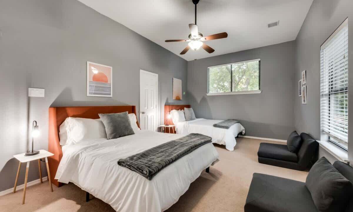 Photo of Bedroom in Far North Dallas