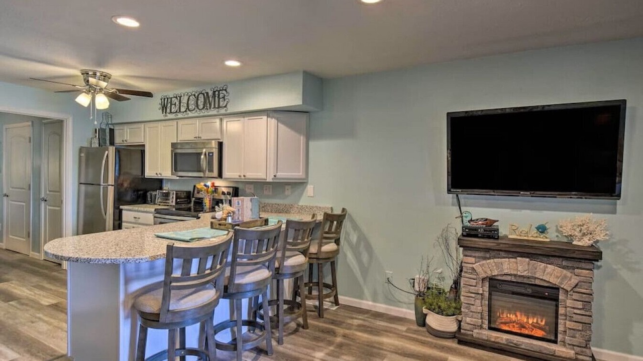 Photo of Livingroom in Lake Delton