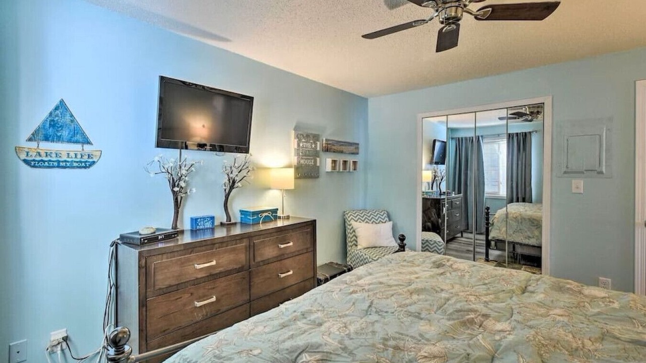 Photo of Others in Lake Delton