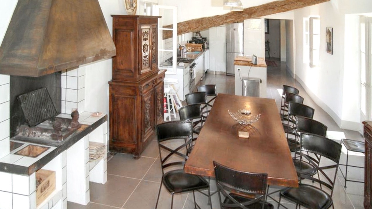 Photo of Livingroom in Oppede