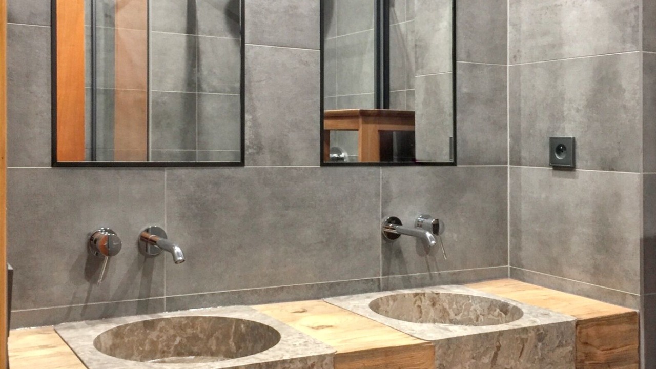 Photo of Bathroom in Cordon