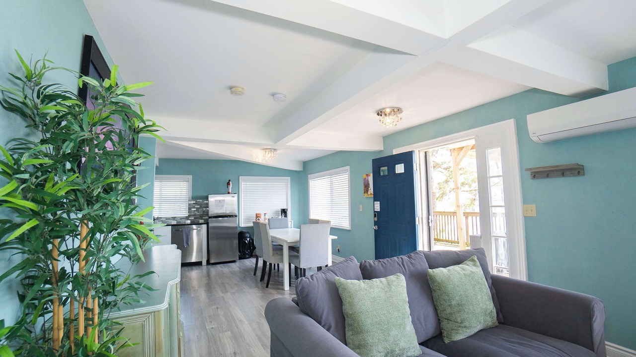 Photo of Livingroom in Crystal Beach