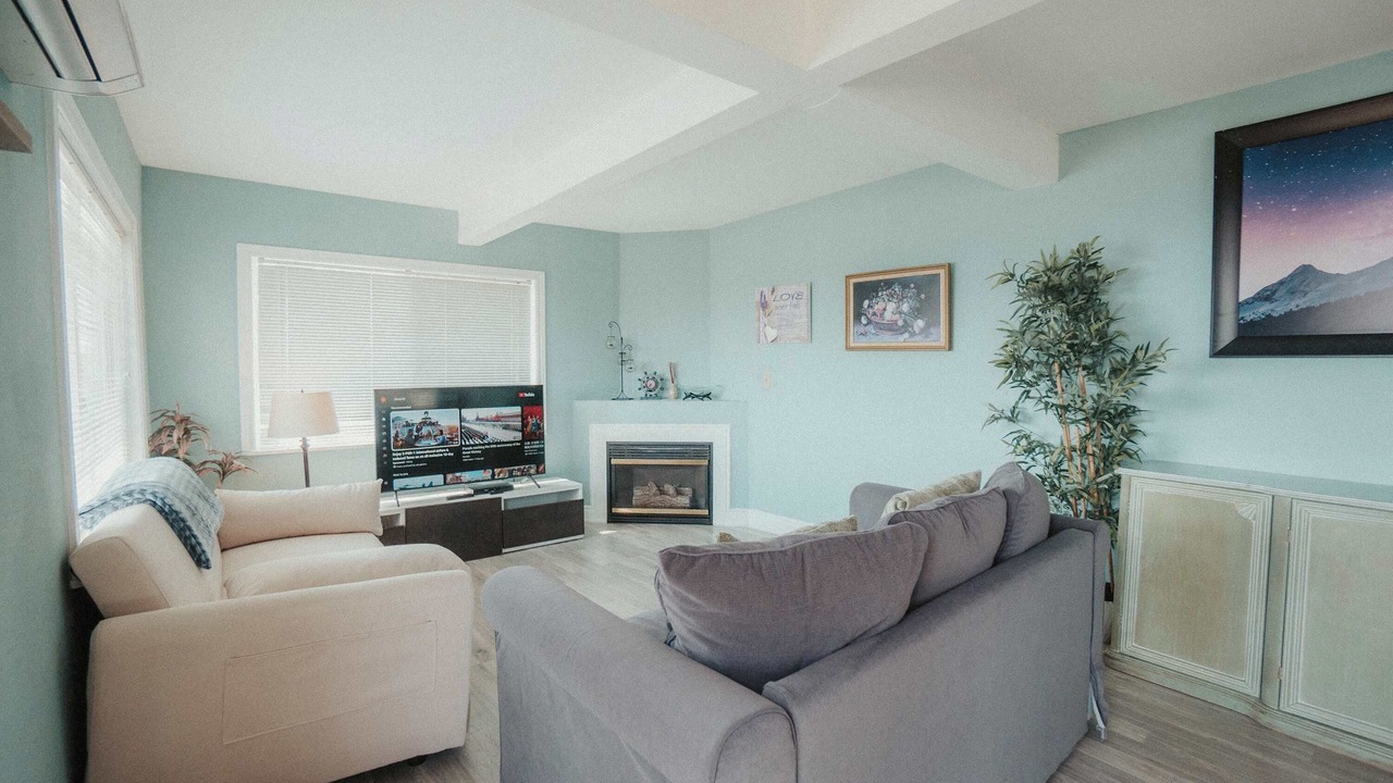 Photo of Livingroom in Crystal Beach