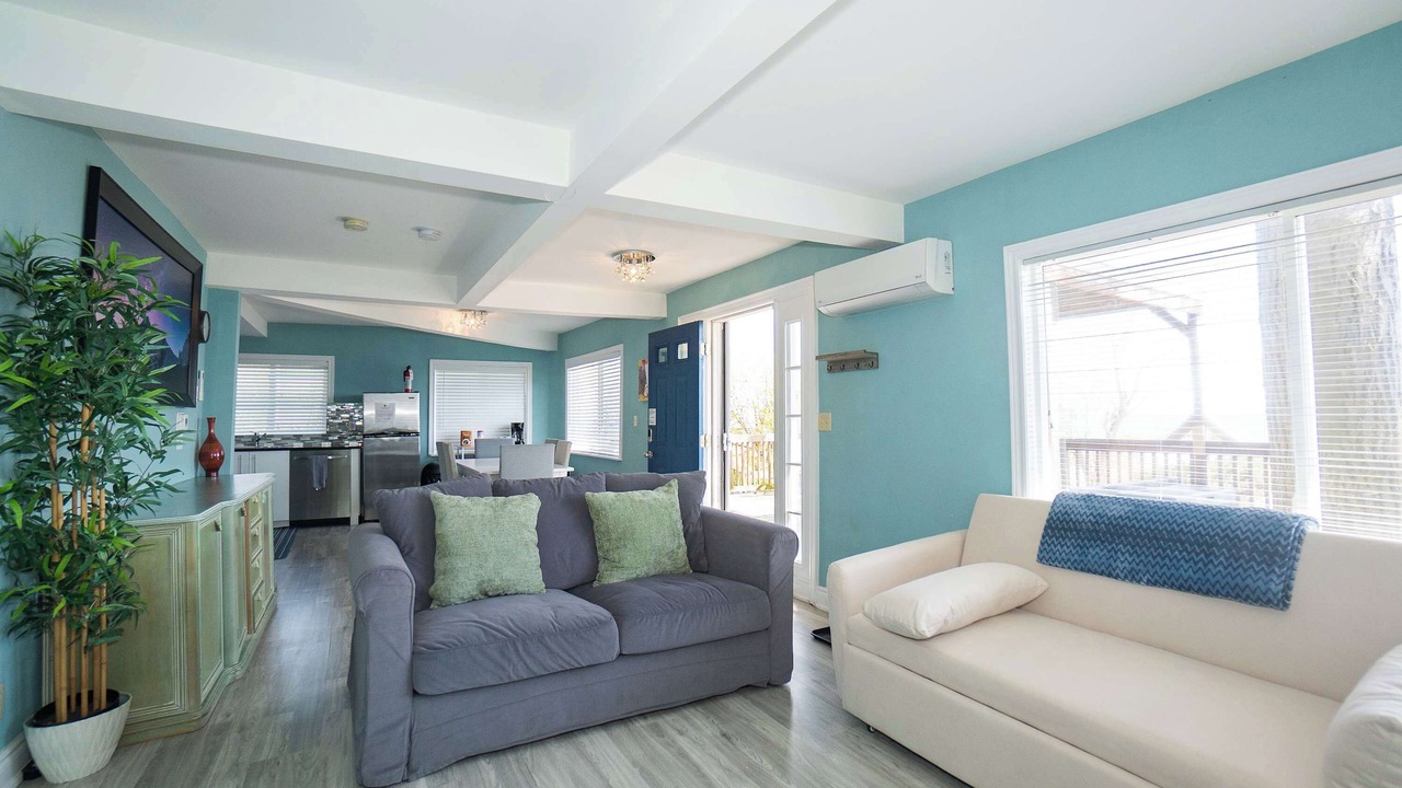 Photo of Livingroom in Crystal Beach