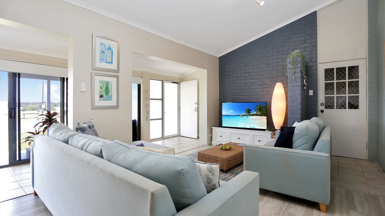 Photo of Livingroom in Hawks Nest