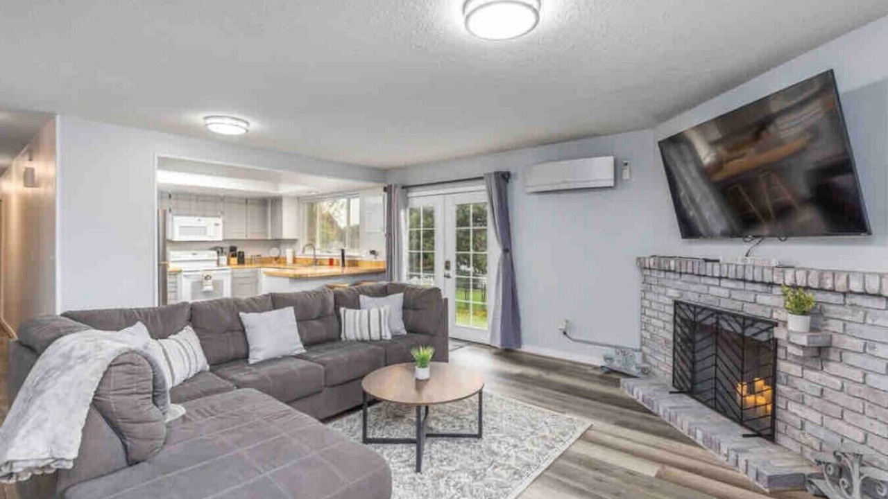 Photo of Livingroom in South Richland