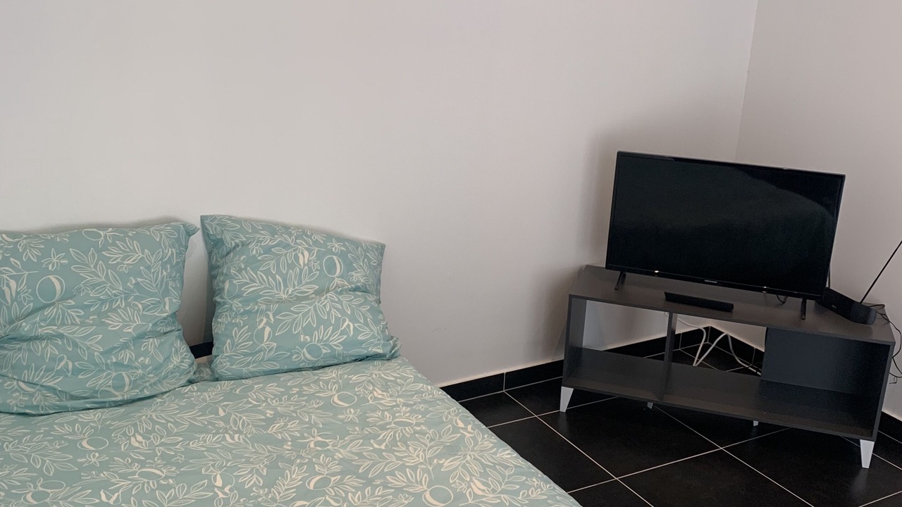 Photo of Bedroom in Saint-Pierre - Rene II - Bonsecours