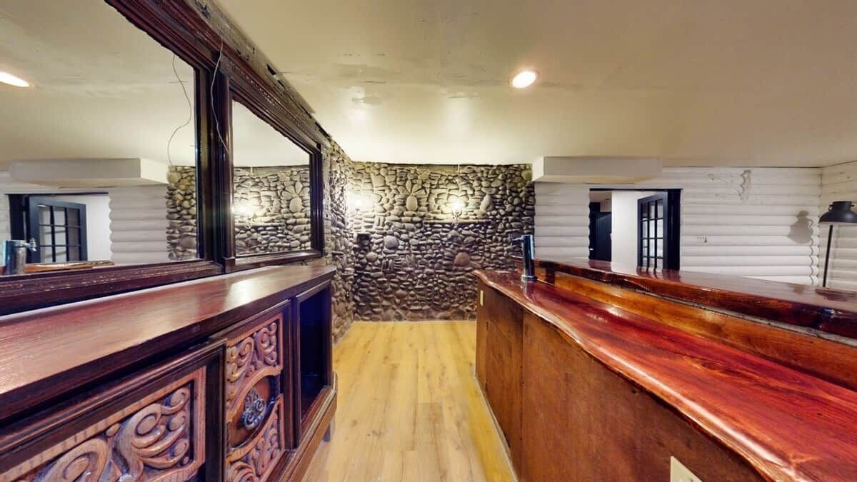 Photo of Bedroom in Pond Eddy