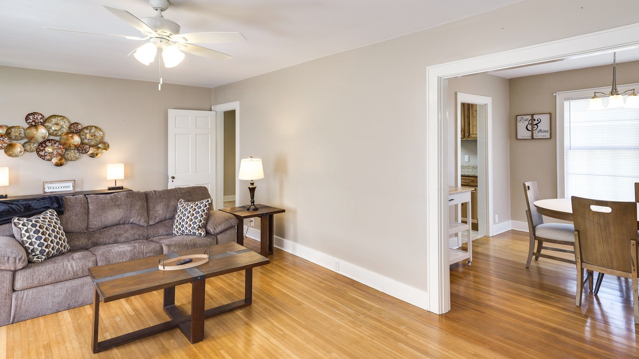 Photo of Livingroom in Tullahoma