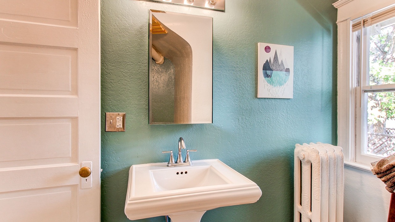 Photo of Bathroom in Capitol Hill