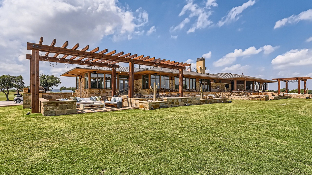 Photo of Patio Balcony in Lakecliff On Lake Travis