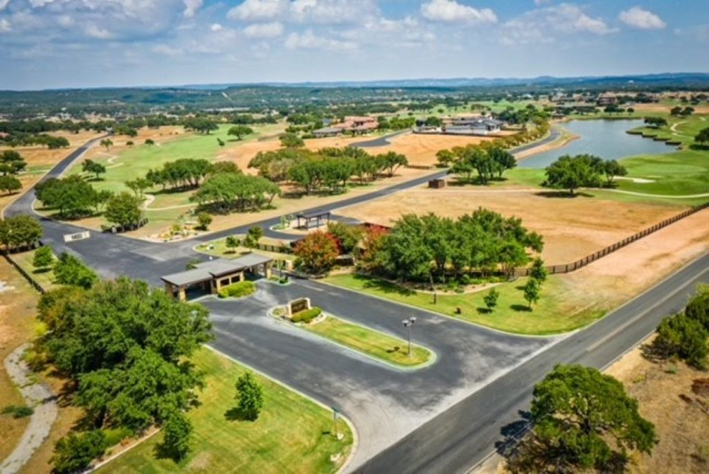 Photo of Outdoor in Lakecliff On Lake Travis