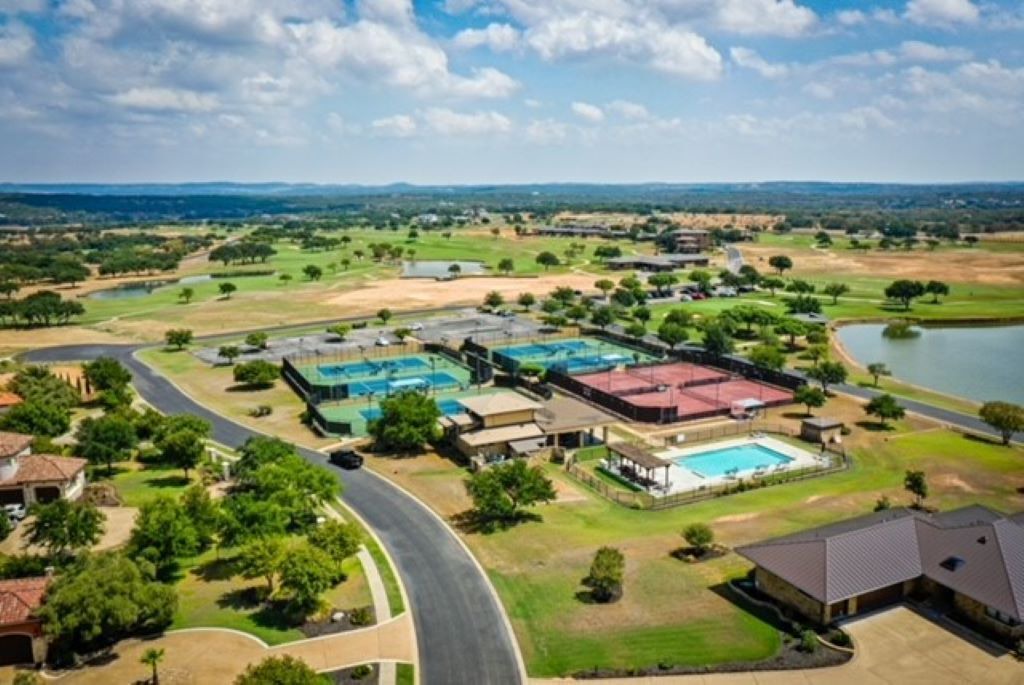 Photo of Outdoor in Lakecliff On Lake Travis