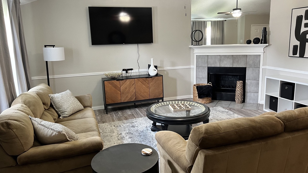 Photo of Livingroom in South Arlington