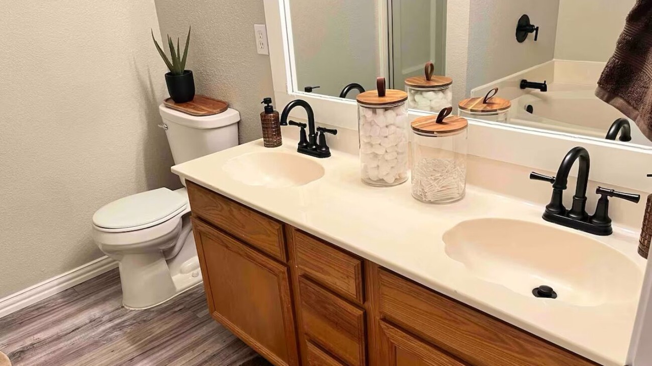 Photo of Bathroom in South Arlington