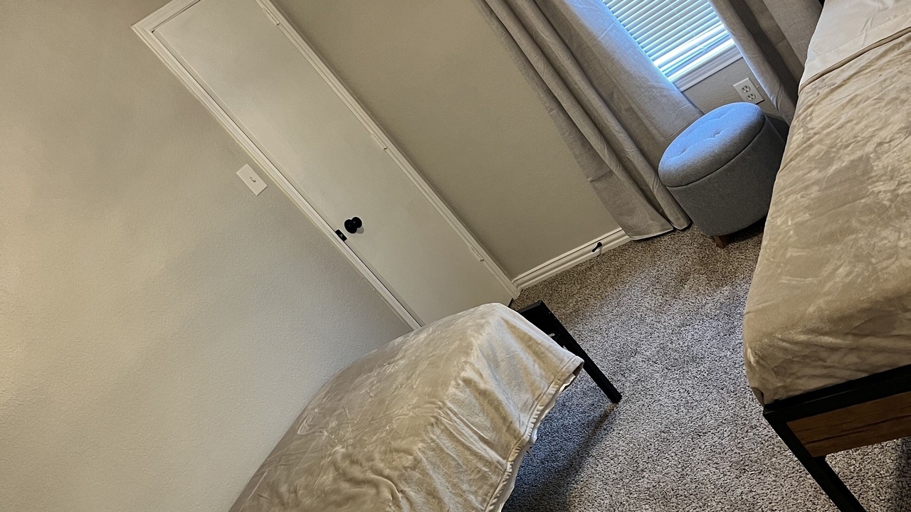 Photo of Bedroom in South Arlington