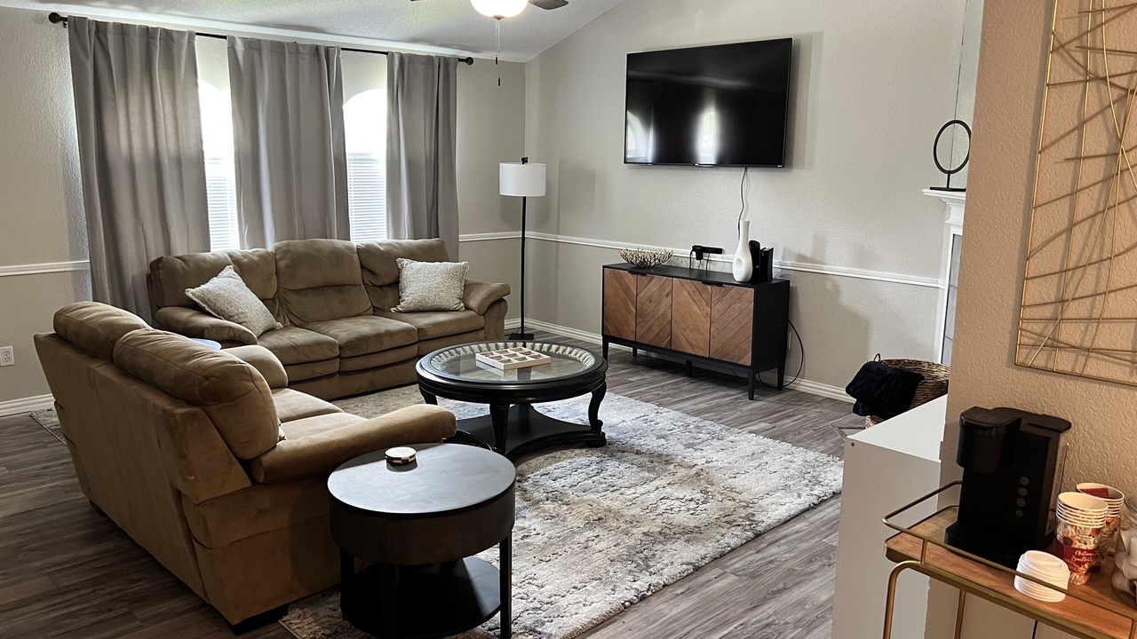 Photo of Livingroom in South Arlington
