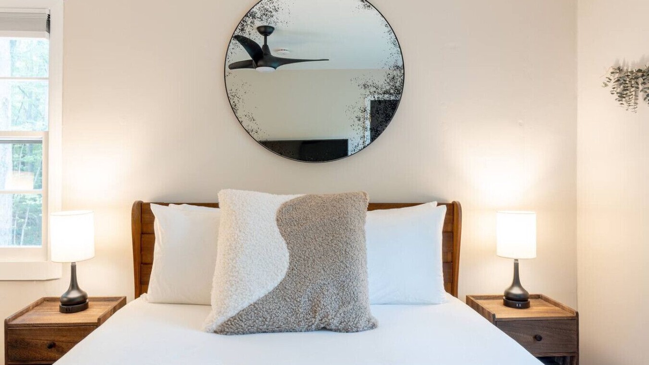 Photo of Bedroom in Saugerties
