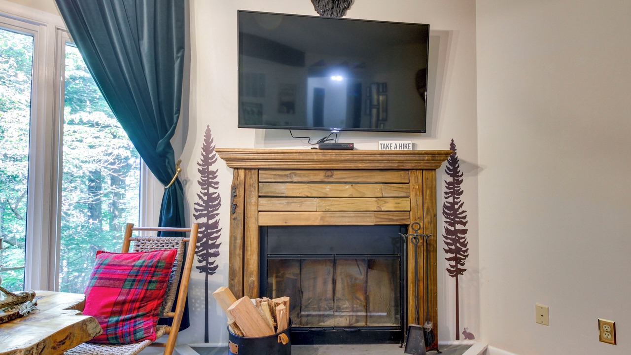 Photo of Livingroom in Wintergreen