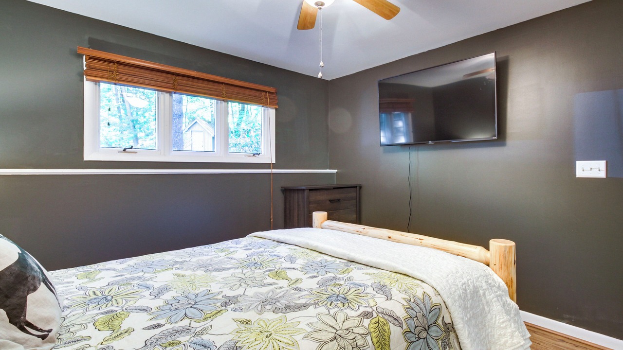 Photo of Bedroom in Wintergreen
